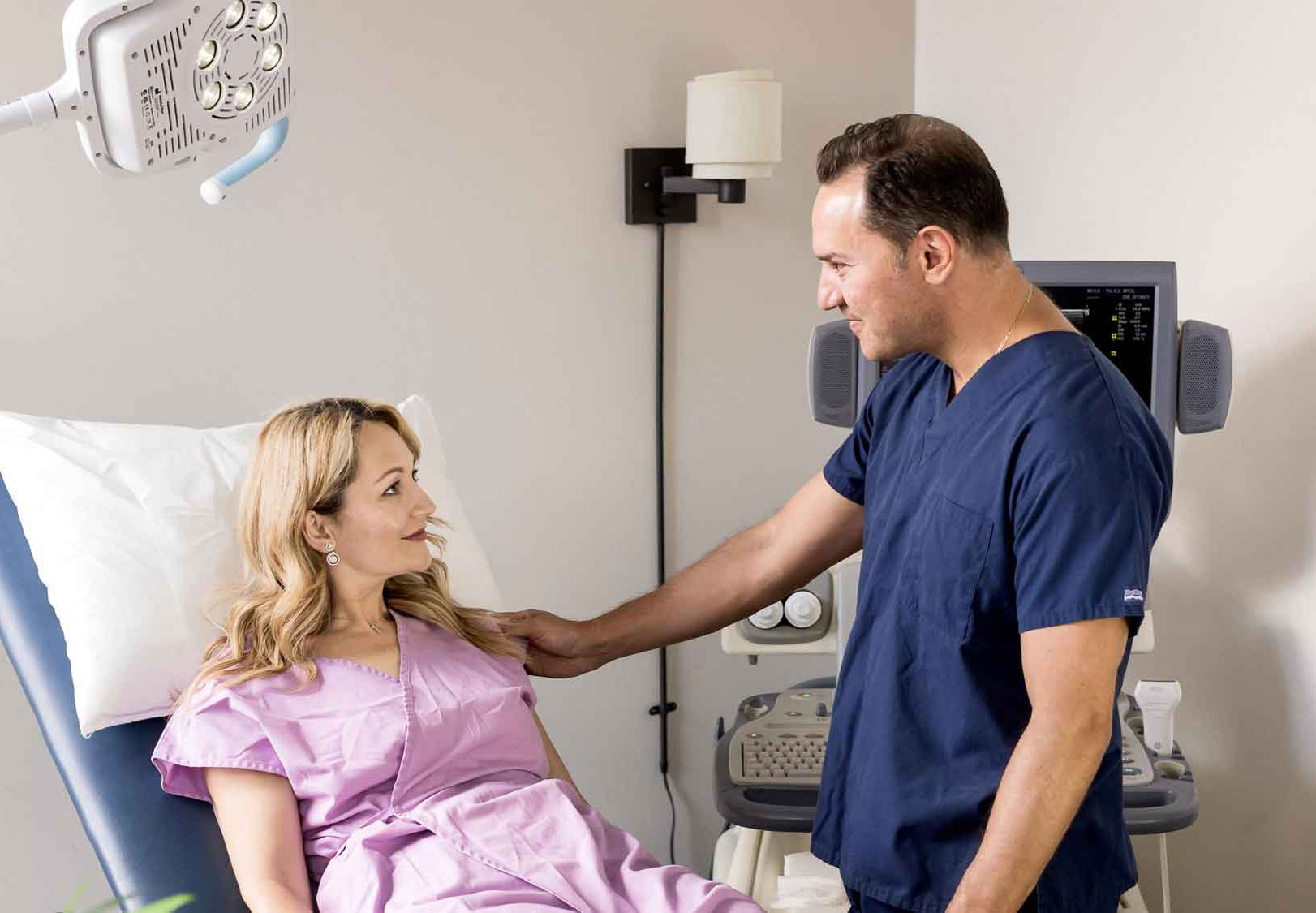 Hero-VMmed-carousel-v1-2000-G-(2) Hero-VMmed-carousel-v1-2000-G-(2)