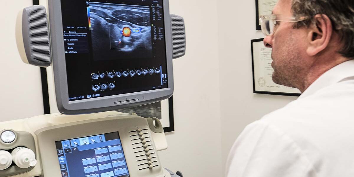 Service-images-thyroid-01 Service-images-thyroid-01
