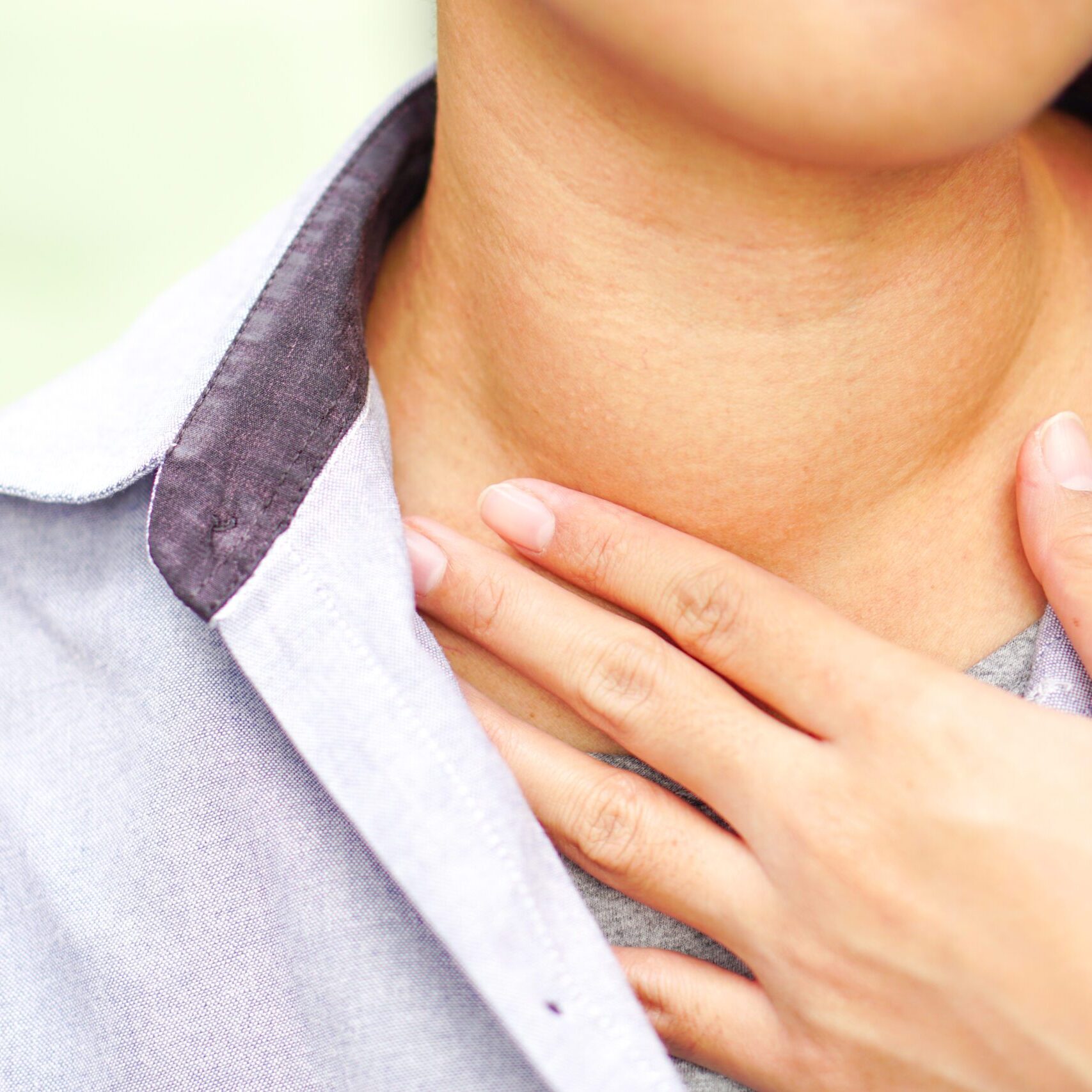 Asians,Wear,Blue,Shirt,Have,Abnormal,Of,Thyroid,Gland,At Asians,Wear,Blue,Shirt,Have,Abnormal,Of,Thyroid,Gland,At